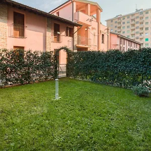 appartamento-con-giardino-navigli.italymilanhotels.net/