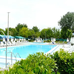 camping-giardino.it-tuscanyhotel.com/