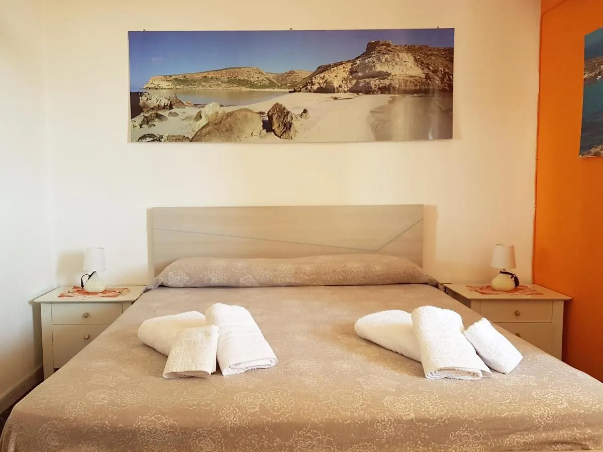 Apartment Appartamenti Delfino Bianco Lampedusa